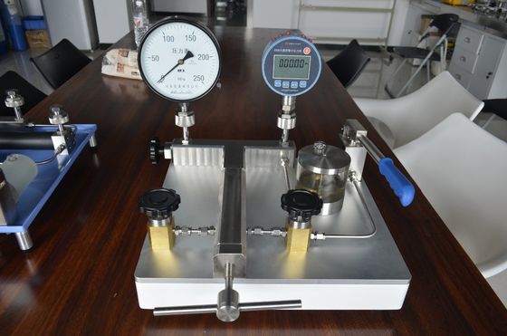 HS706 Υδραυλικός συγκριτής πετρελαίου 0-1600bar Μηχανισμός δοκιμής
